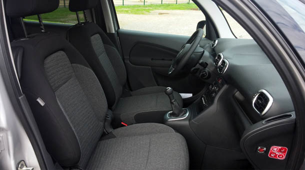 c3_picasso_interior_2