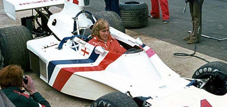 La historia del Hesketh de James Hunt que acabó en una tienda de Barcelona