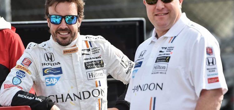 Brown afirma que quiere lograr la ‘triple corona’ como jefe de equipo