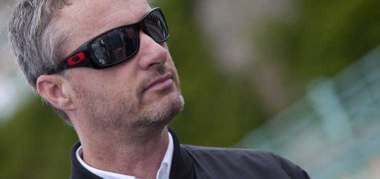 Eddie Irvine: «Las carreras deportivas de Vettel y Hamilton no han sido impresionantes»