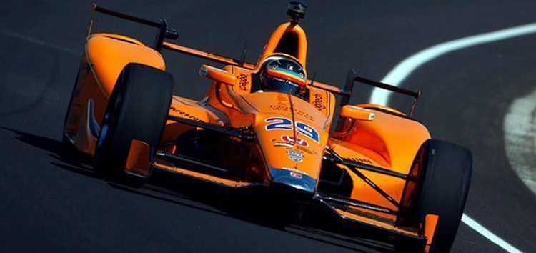 Alonso: «Estaría bien algo de naranja como el del IndyCar en el MCL33»