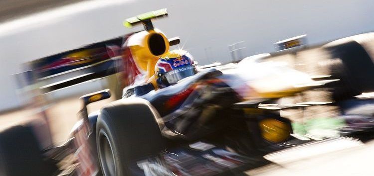Suma y sigue: el Red Bull RB6 de 2010, presente como clásico en el juego F1 2017