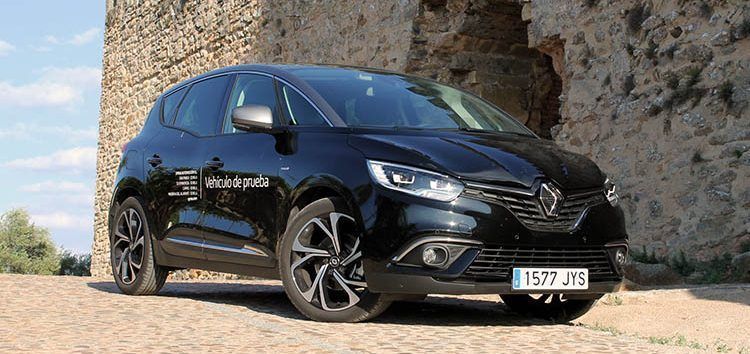 Prueba Renault Scénic 2017: Renovarse o morir