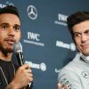 Toto Wolff: "No esperamos que Lewis Hamilton se vaya de Mercedes en 2018"
