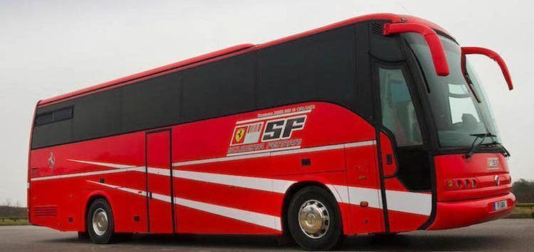 Un motorhome de Ferrari usado por Michael Schumacher sale a subasta