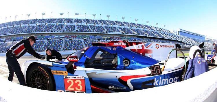 Mike Conway y Cadillac lideran los últimos libres en Daytona. Juncadella 2º y Alonso 16º