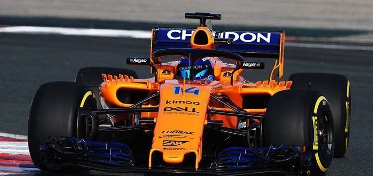 El MCL33 ya ruge en el circuito de Navarra con Fernando Alonso al volante