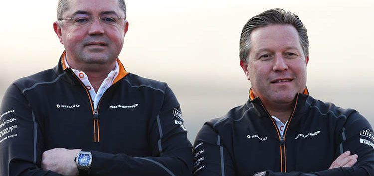Éric Boullier, despreocupado ante los problemas: «Estamos en los test para probar»