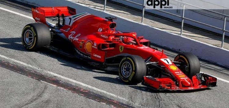 El nuevo Ferrari SF71-H se deja a ver en pista en el Circuit de Barcelona-Catalunya