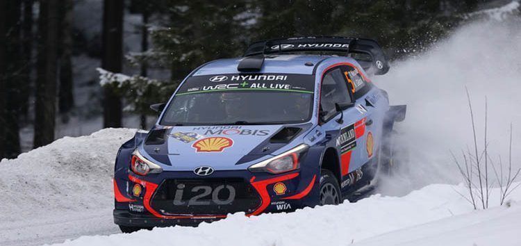 Rally de Suecia 2018: Thierry Neuville completa una jornada de campeón