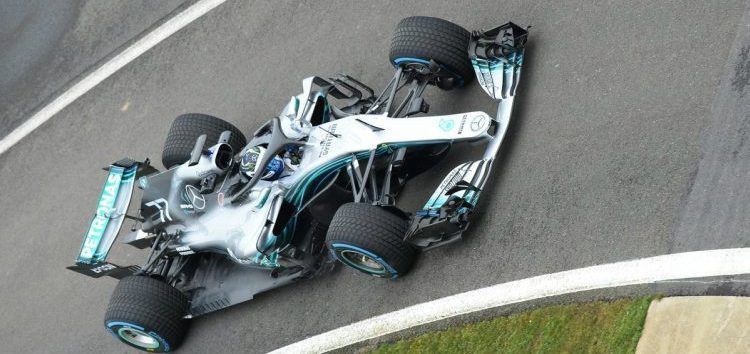 ¡Así luce el nuevo Mercedes W09 rodando sobre el asfalto de Silverstone!