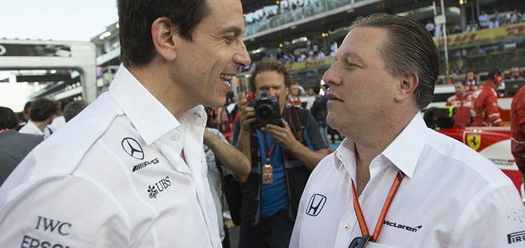 Zak Brown: «Con la normativa actual, Mercedes puede ganar otros tres años más»