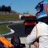 Éric Boullier: "Los problemas son pequeños y esperamos ser competitivos en Australia, estar en mitad de tabla"