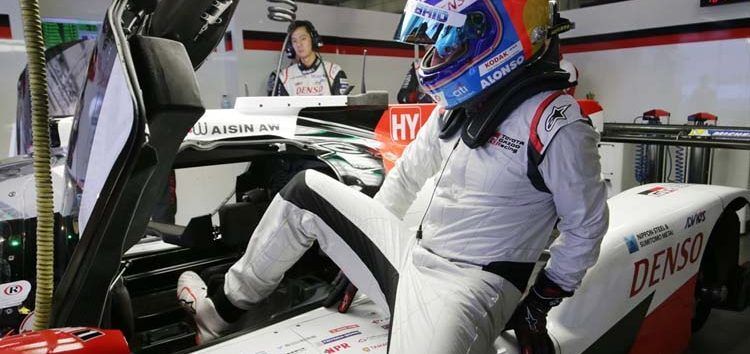 Fernando Alonso ya está en ‘modo WEC’: «Es genial afrontar mi primera carrera aquí, estoy emocionado»