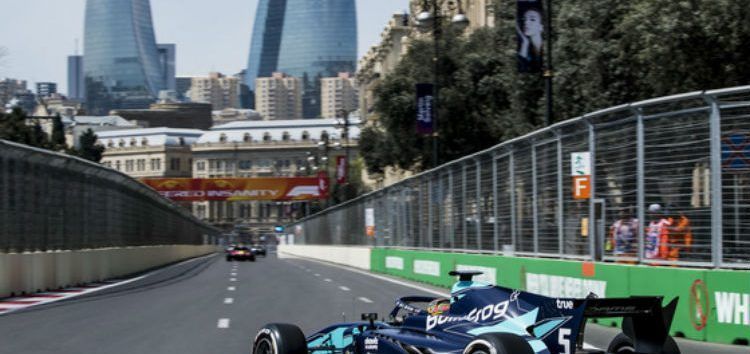 Albon se lleva la victoria en una espectacular primera carrera de Fórmula 2 en Bakú