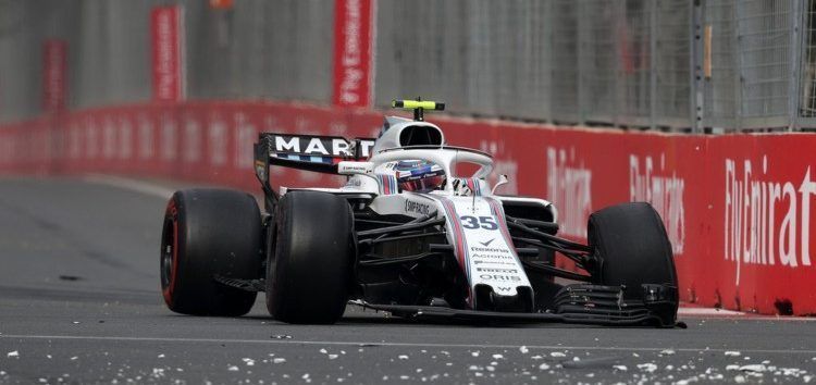 Sergey Sirotkin, tras ser penalizado por un toque con Pérez: «No entiendo el por qué»