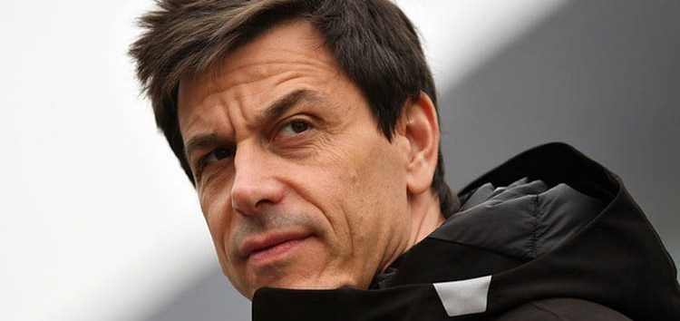 Pese a su mala racha últimamente, Mercedes tiene el mejor coche, según Wolff