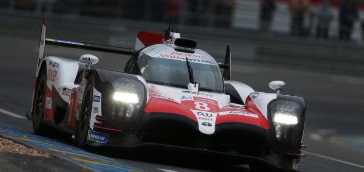 Toyota domina las 24 Horas de Le Mans tras 4 horas de carrera. Alonso, en cabeza.