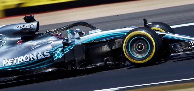 El W09 de Hamilton no tuvo daños tras el toque con Räikkönen en Silverstone