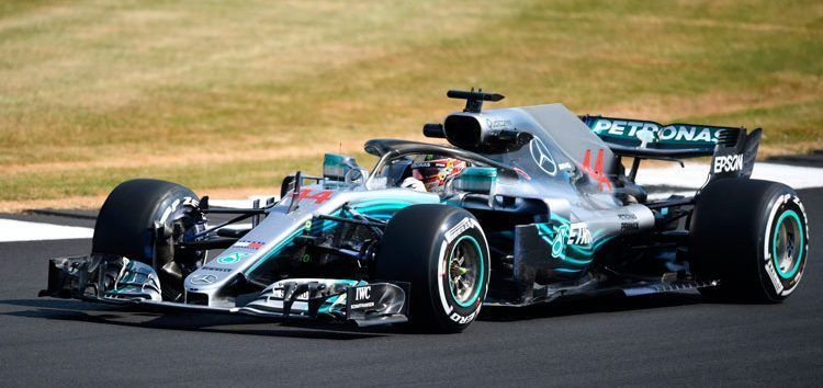 Lewis Hamilton lidera los libres 1, mientras que Sainz es 16º y Alonso 15º