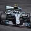 Valtteri Bottas lidera una ajustada batalla entre Mercedes y Ferrari en Brasil