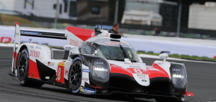 Tras remontar, Alonso ya es primero en las 6 horas de Shanghai, con el Toyota #7 sumido en el pelotón