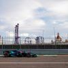 Alexander Albon aprovecha un mal día de Lando Norris para ganar y apretar la F2