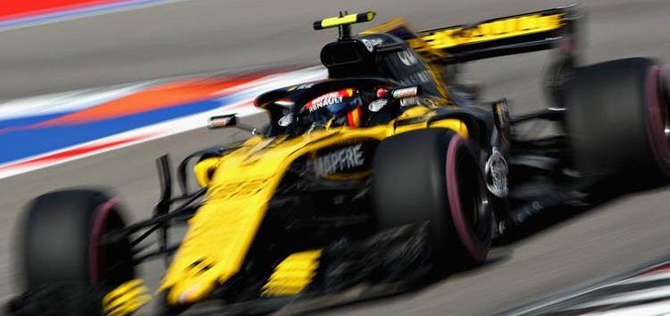 Carlos Sainz, 17º: «Un toque con Sirotkin me ha estropeado la carrera»