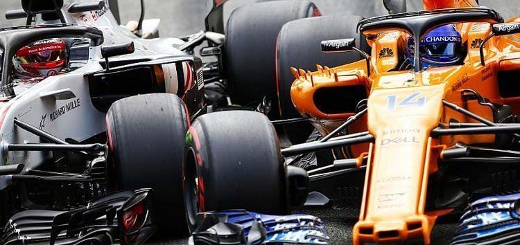 Magnussen enfadado con Alonso: «Arruinó las dos vueltas, es lo que tiene pilotar coches lentos»