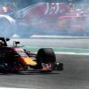 Vettel vuelve a fallar una vez más: "No tenía intención de tocarme con Ricciardo"