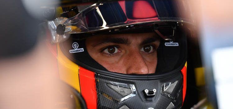 Nick Chester alaba a Carlos Sainz: «Es rápido en el coche y sus comentarios han sido excelentes»