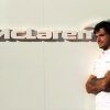 Carlos Sainz ya trabaja con McLaren: "¡Primer día de colegio!"