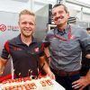 Steiner defiende a Magnussen: "Si quieres hacer una tarta, necesitas huevos, así es la vida"