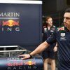 Buemi se estrella con el Red Bull RB15 en el segundo día de test con Pirelli en Silverstone