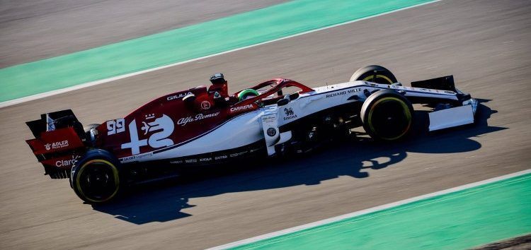 Alfa Romeo lidera en una mañana de problemas para Ferrari y McLaren