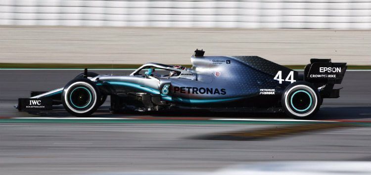 Hamilton lo tiene claro: «En este momento, estamos por detrás»