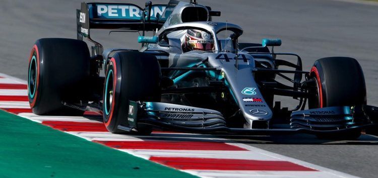 Lewis Hamilton, satisfecho: «El coche ha funcionado bien y hemos podido completar nuestros programas»