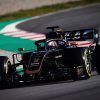 Romain Grosjean califica de positiva la primera jornada de test pese a los problemas