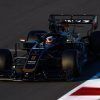 Los pilotos de Haas completan una jornada de test llena de problemas