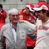 Fernando Alonso podría volver a Ferrari en 2020, adelanta Bernie Ecclestone