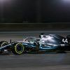 Lewis Hamilton y Mercedes sacan petróleo tras un debacle dominical de Ferrari