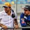 Alonso bromea con su futuro: "Tal vez debería volver a la F1 para descansar un poco"