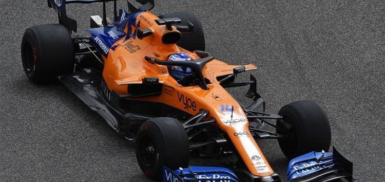 Test Bahréin, Día 1: Alonso estrena el MCL34 en una mañana pasada por agua