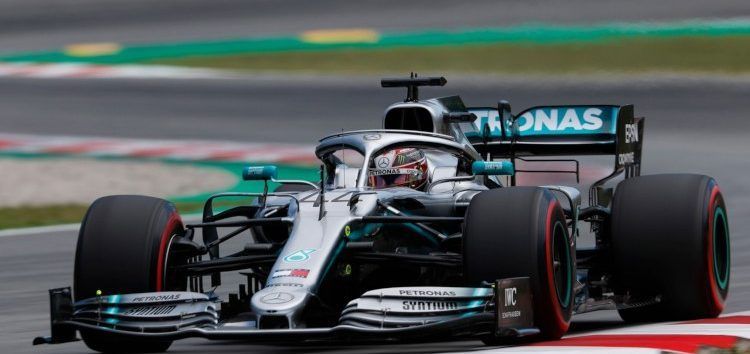 Lewis Hamilton gana el Gran Premio de España, con Sainz en 8º posición
