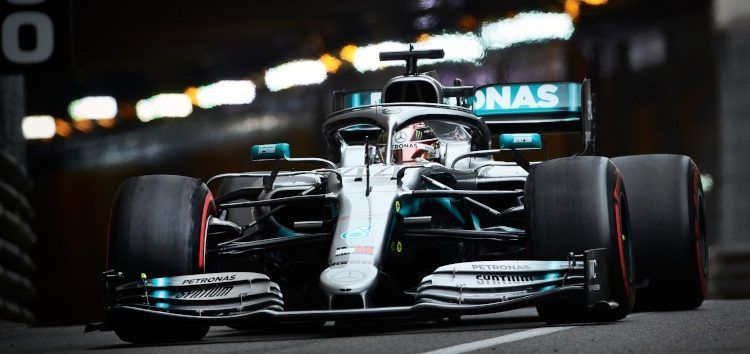 Lewis Hamilton pulveriza el crono en Mónaco y le quita la pole a Bottas en el último suspiro