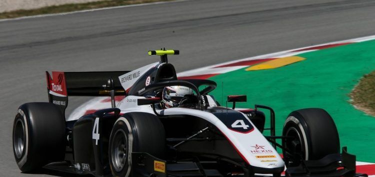 Nyck de Vries se lleva la victoria en la carrera sprint de la Fórmula 2 en Barcelona