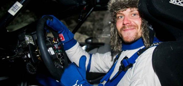 Valtteri Bottas vuelve a subirse a un coche de rallyes y prueba el nuevo Ford Fiesta R5