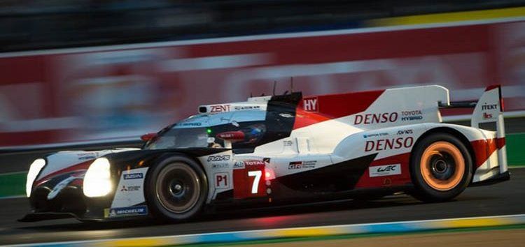 El Toyota #7 lidera por la mínima, por delante del #8 de Alonso, en el ecuador de las 24 horas de Le Mans 2019