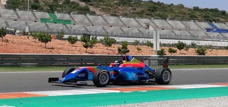Franco Colapinto deberá esperar a Barcelona para sellar el título de Fórmula 4