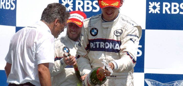 Kubica niega que no abriera la botella de champán en su victoria en Canadá 2008